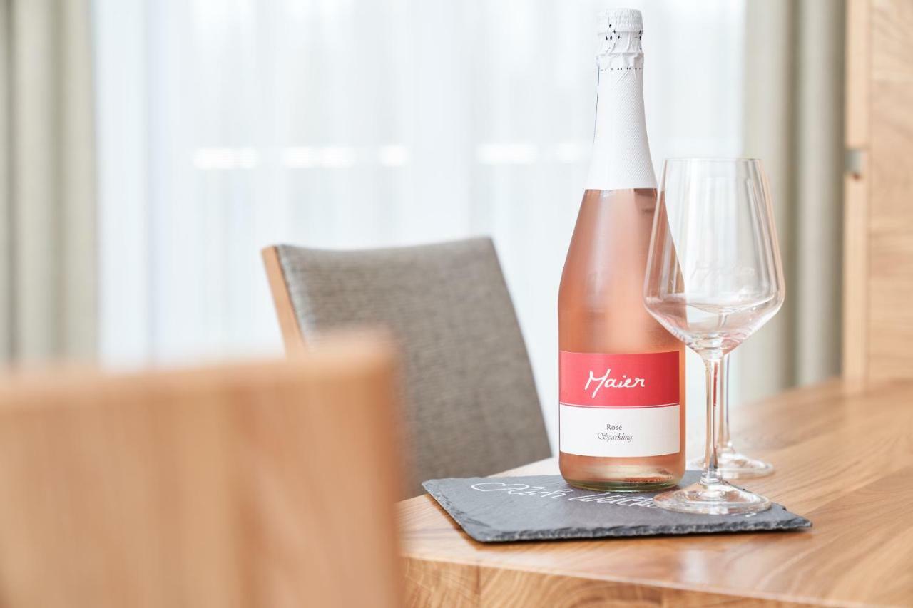 Weinhof - Gaestehaus Maier Angern エクステリア 写真